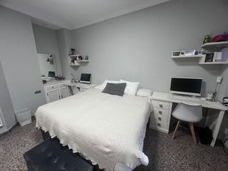 Casa adosada en venta en La Paz en Alcalá de Guadaira