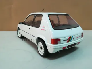 Maqueta Peugeot 205 Rally 1:18