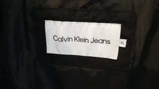 Piumino Calvin Klein nero e bianco