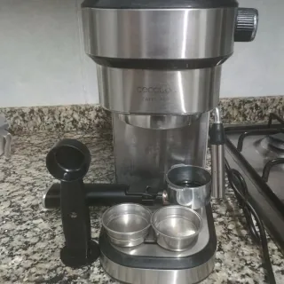 Cafetera Cecotec 790 steel