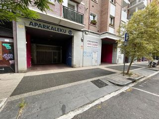Garaje en venta en Coronación en Vitoria-Gasteiz
