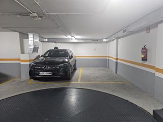 Garaje en venta en Ensanche en Coruña (A)