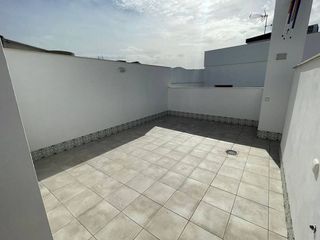 Piso en venta en Cabra