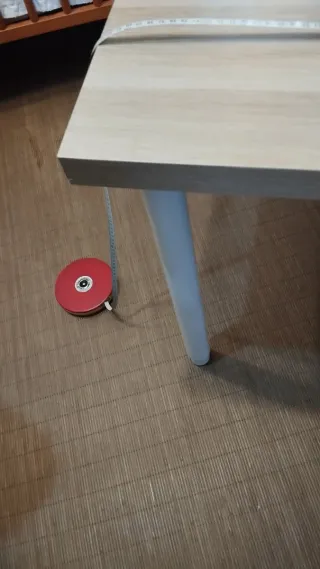 Mesa 1.40x0.60 auxiliar