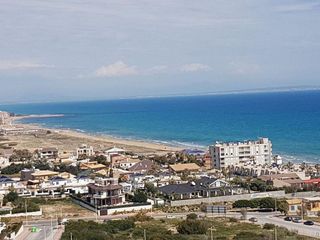 Piso en venta en Torrelamata - La Mata en Torrevieja