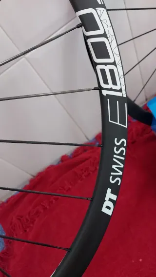 Ruedas DT Swiss E1800 Spline Disc 32mm Alum.