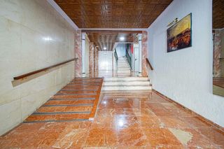 Piso en venta en Doctor Barraquer - G. Renfe - Policlínico en Sevilla