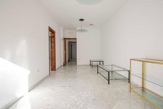 Piso en venta en Doctor Barraquer - G. Renfe - Policlínico en Sevilla