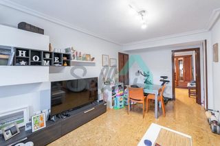 Piso en venta en Parque del Oeste - Olivares en Oviedo