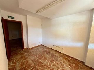 Local comercial en venta en Huerta Rosales - Valdepasillas en Badajoz