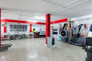 Local comercial en venta en Poble Nou en Valencia
