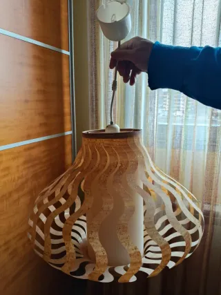 Lámpara de techo dormitorio beige