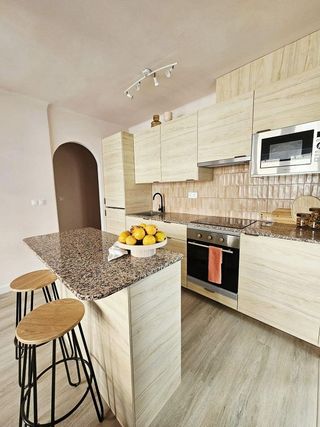 Piso en venta en Crta. De la Sierra en Granada