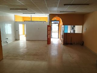 Local comercial en venta en Santa María en Ciudad Real