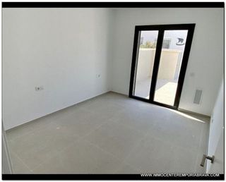 Casa adosada en venta en Empuriabrava en Castelló d´Empúries