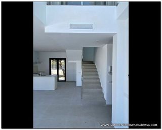 Casa adosada en venta en Empuriabrava en Castelló d´Empúries