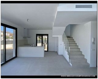 Casa adosada en venta en Empuriabrava en Castelló d´Empúries