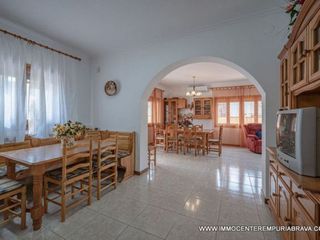 Casa en venta en Empuriabrava en Castelló d´Empúries