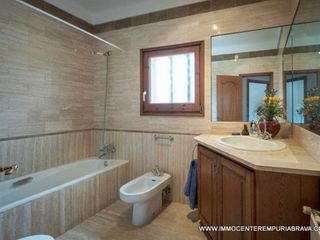 Casa en venta en Empuriabrava en Castelló d´Empúries