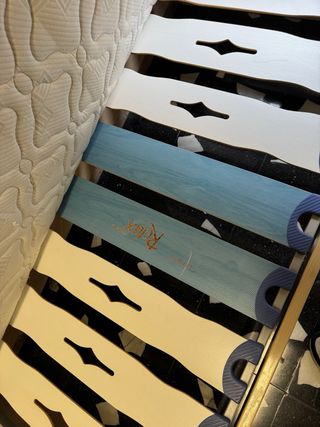 Cama completa Pikolin somier y colchón sin uso