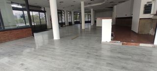 Local comercial en venta en Zona Industrial en Prat de Llobregat, El