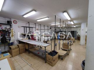 Local comercial en venta en Santa Rosa - Can Mariner en Santa Coloma de Gramanet