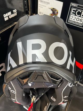 Casco Moto M Cross Airoh Twist 3