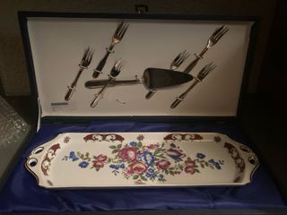 Estuche tarta cubiertos y bandeja porcelana