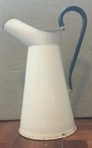 Lavatório antigo completo