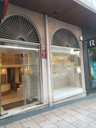 Local comercial en alquiler en Centro en Ourense