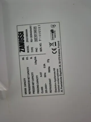 Nevera Zanussi mediana