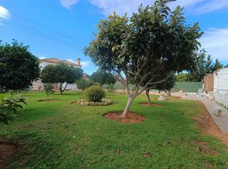 Chalet en venta en Las Lagunas - Campano en Chiclana de la Frontera