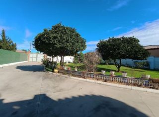 Chalet en venta en Las Lagunas - Campano en Chiclana de la Frontera