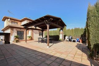 Chalet en venta en Alhendín