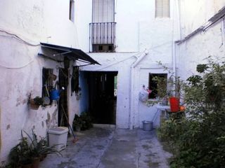 Casa en venta en Cabra