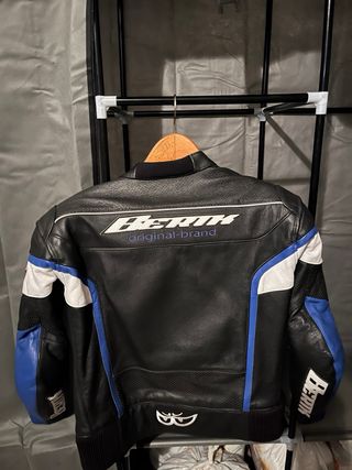 Mono de moto 2 piezas mujer marca berik. Talla XS