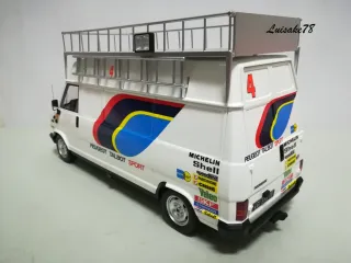 Maqueta Peugeot J5 Asistencia Otto 1:18