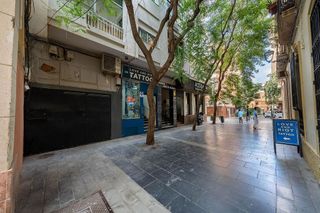 Piso en venta en Centro en Almería