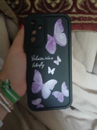 Funda Samsung A14 Mariposas Morada y negrq
