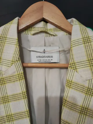 Americana cuadros Stradivarius Talla M