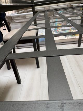 Mesas Ikea metal con revistero