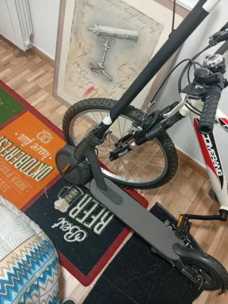 Patinete Eléctrico y Bicicleta MTB