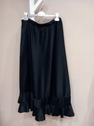 Falda flamenca volantes negra