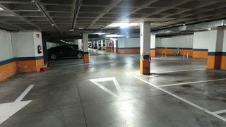 Garaje en venta en Centro en Fuenlabrada