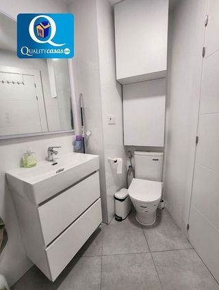 Local comercial en venta en Altozano - Conde Lumiares en Alicante