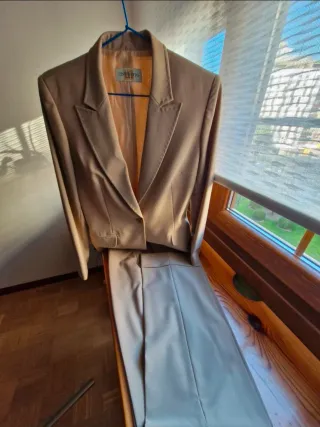 Traje Pantalón Tintoretto Beige