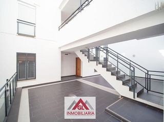 Piso en alquiler en Centro-Calzada-Cabo Noval en Sanlúcar de Barrameda