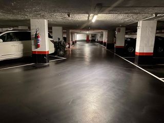 Garaje en alquiler en Barrio de Abando en Bilbao