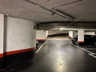 Garaje en alquiler en Barrio de Abando en Bilbao