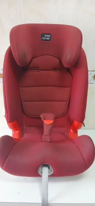 Silla coche Britax Römer roja